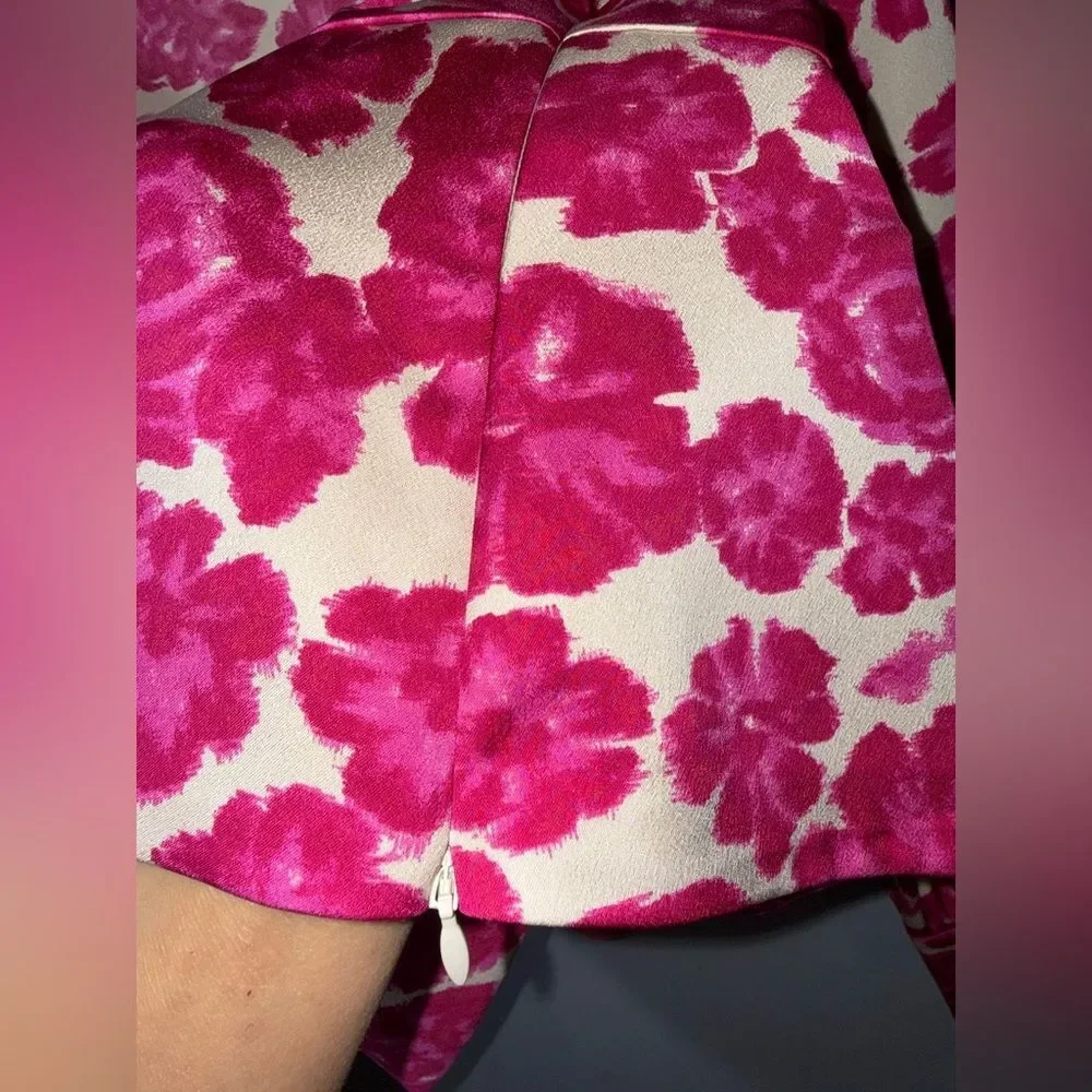 J.Crew Fuchsia Pink Floral V-neck Satin Crepe Blouse Size 10 NWOT feminine
